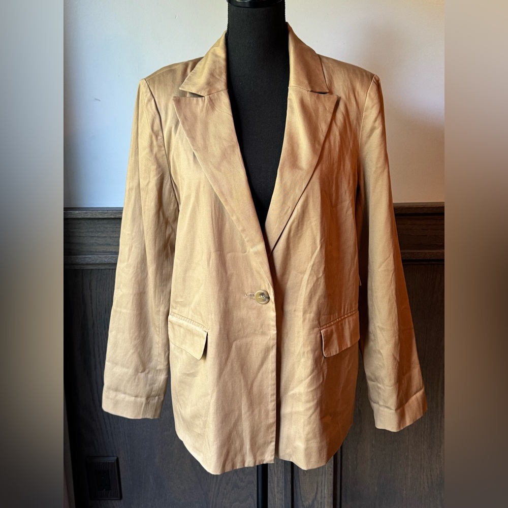 a.n.a Tan Oversized Blazer business casual nwt small